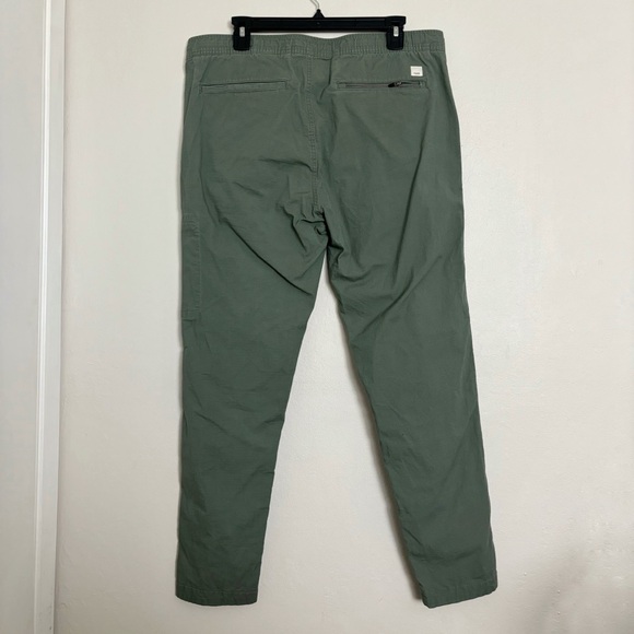 Vuori Army Green Women’s DuraTerra Ripstop Pants Size XL Activewear - Picture 8 of 14
